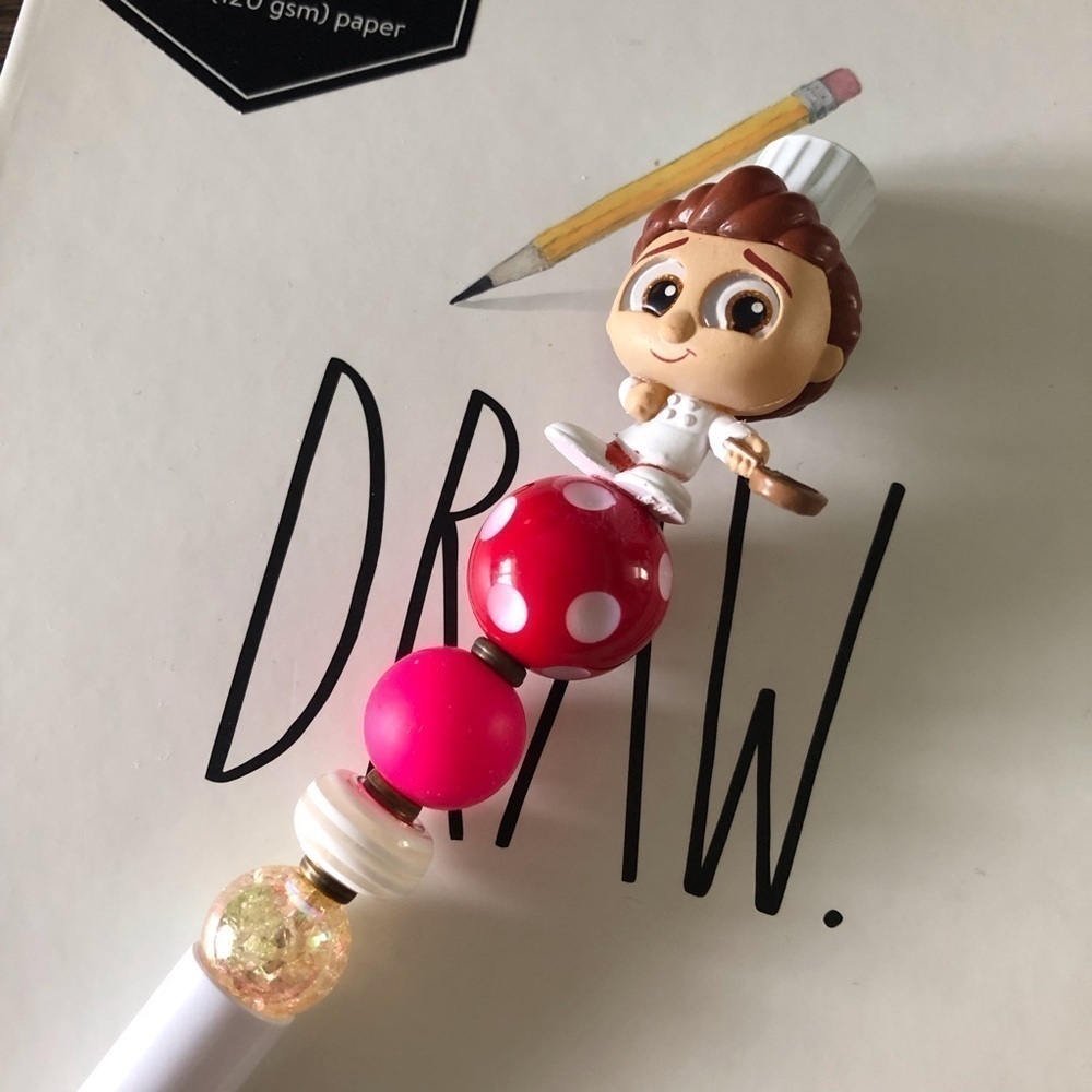 Disney Doorables: Ratatouille: Alfredo Linguini handmade beaded pen